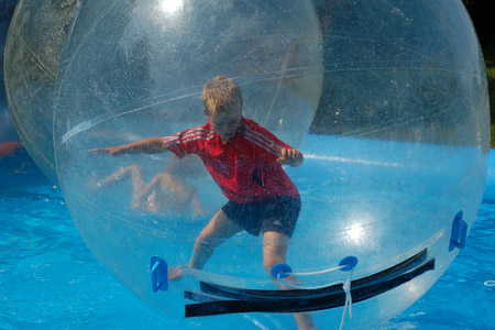 Aqua-Ball1