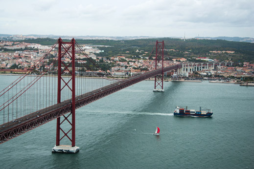 Ponte 25 de Abril