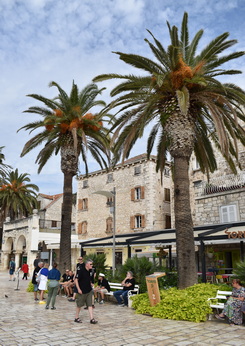 Hvar, Hafen